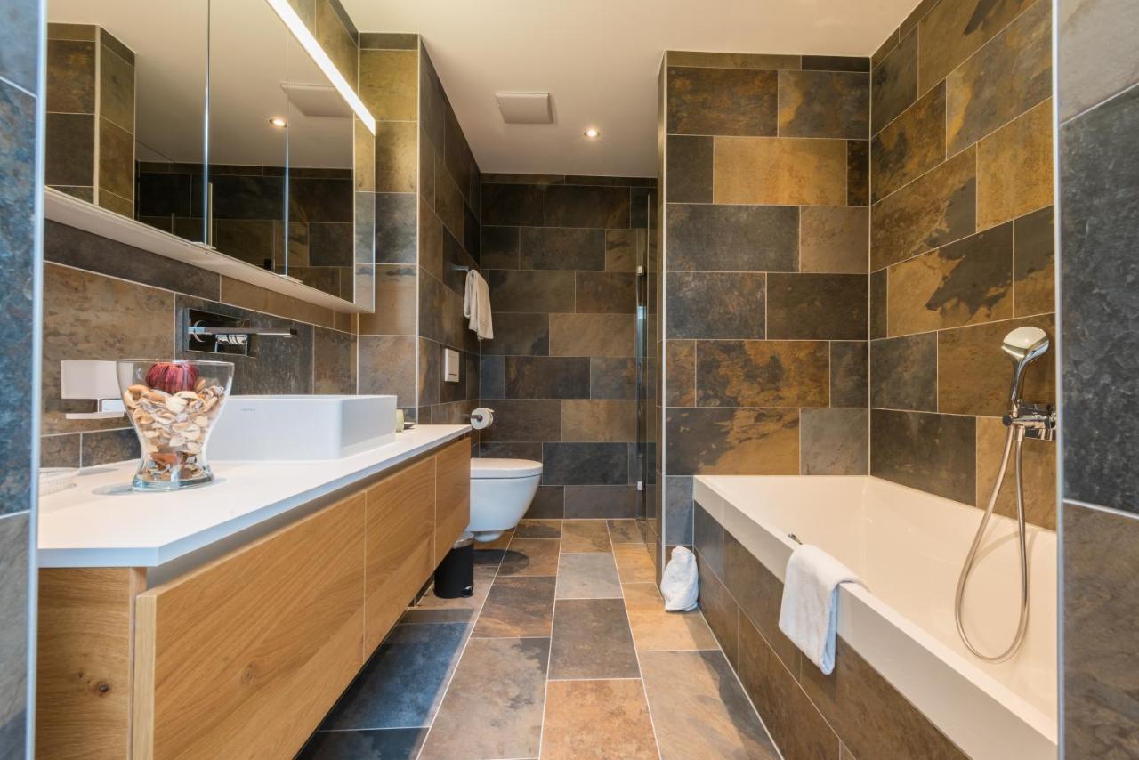 Montela Apartments - Haus D Saas-Grund Ngoại thất bức ảnh
